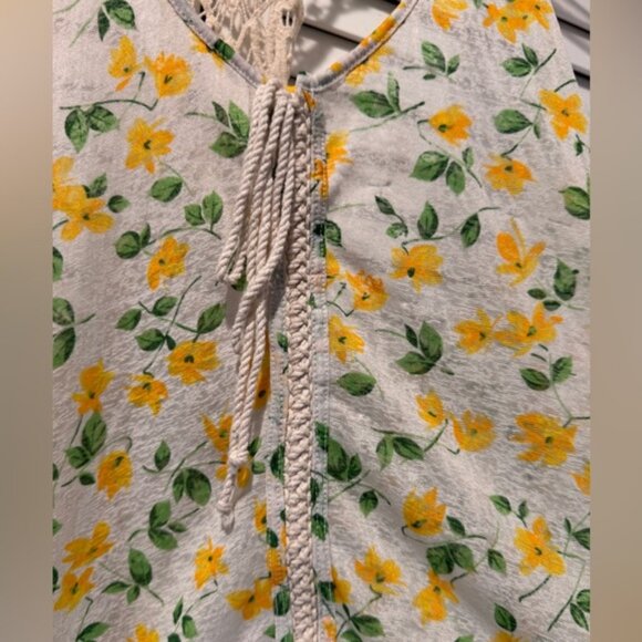 Free People Flowy Tank - Picture 2 of 5